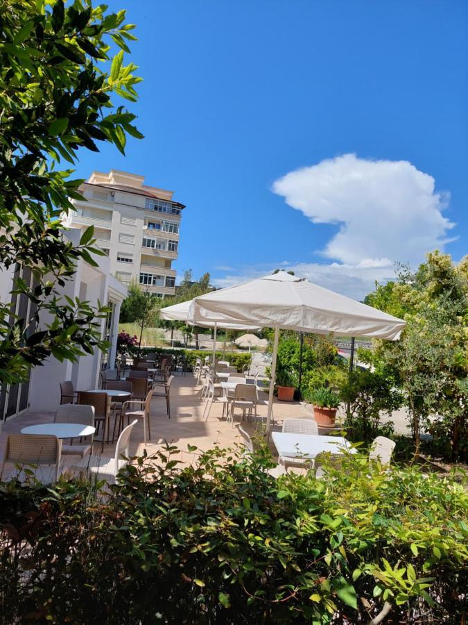 Hotel Nacional Durres Durrës Exterior foto