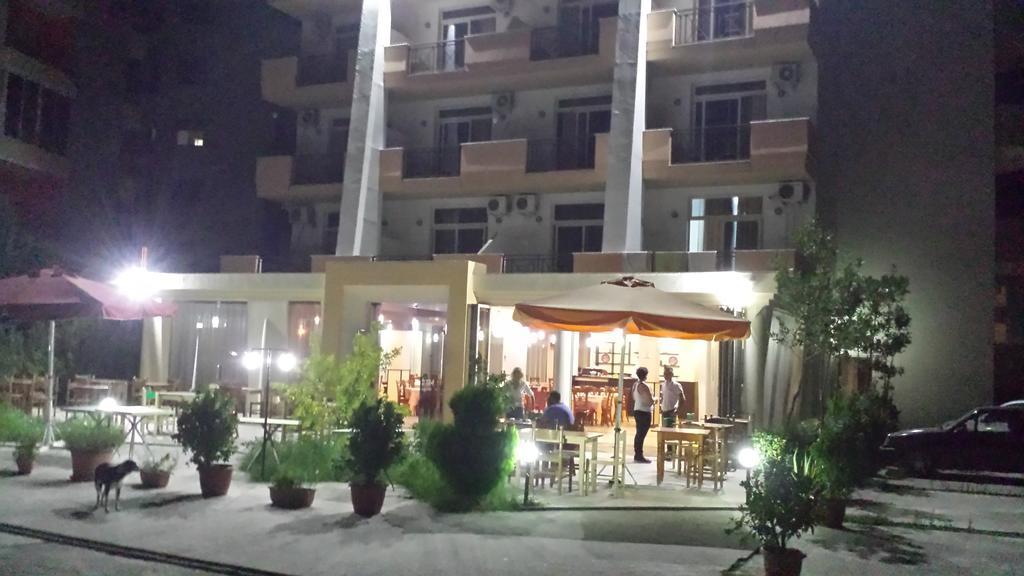 Hotel Nacional Durres Durrës Exterior foto